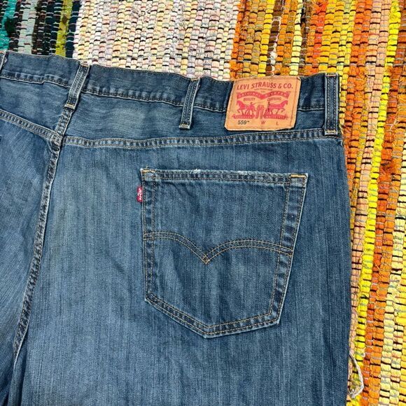 Levi's Blue Relaxed Fit Jeans men’s 52x29 denim 559 straight - Picture 6 of 7